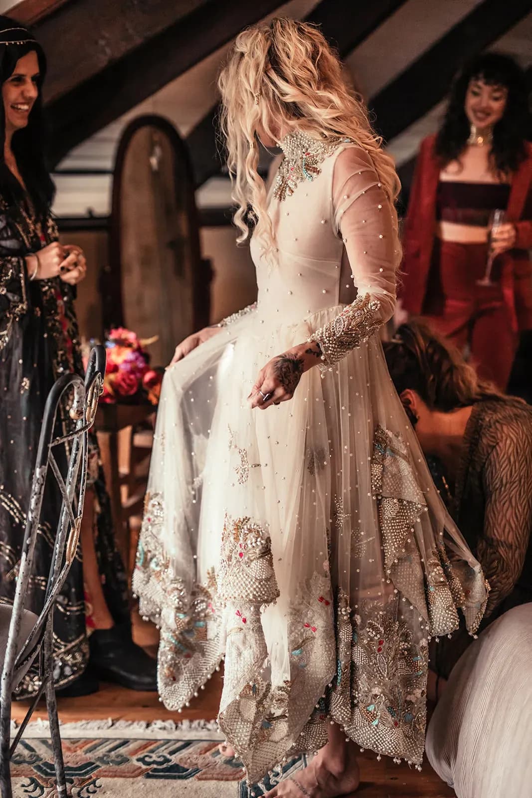 sally_mitch_real_wedding_couple_portrait_rainforest_balcony_intimate_moment_wedlii_f407b66d6f