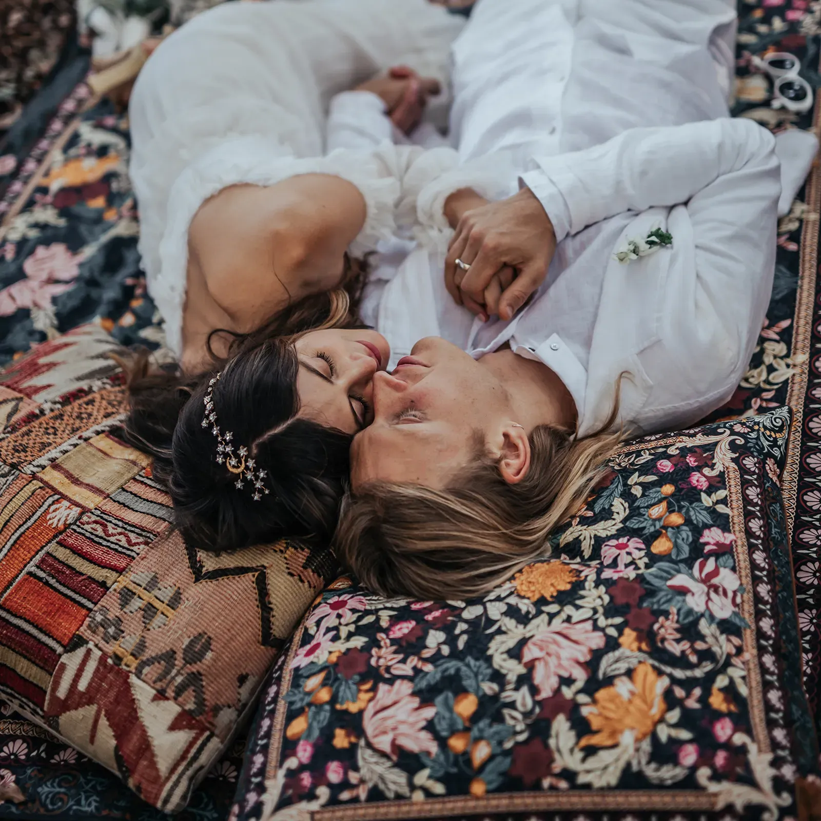 emica_jesse_real_wedding_groomsmen_suit_style_group_shot_wedlii_63d0bdd533