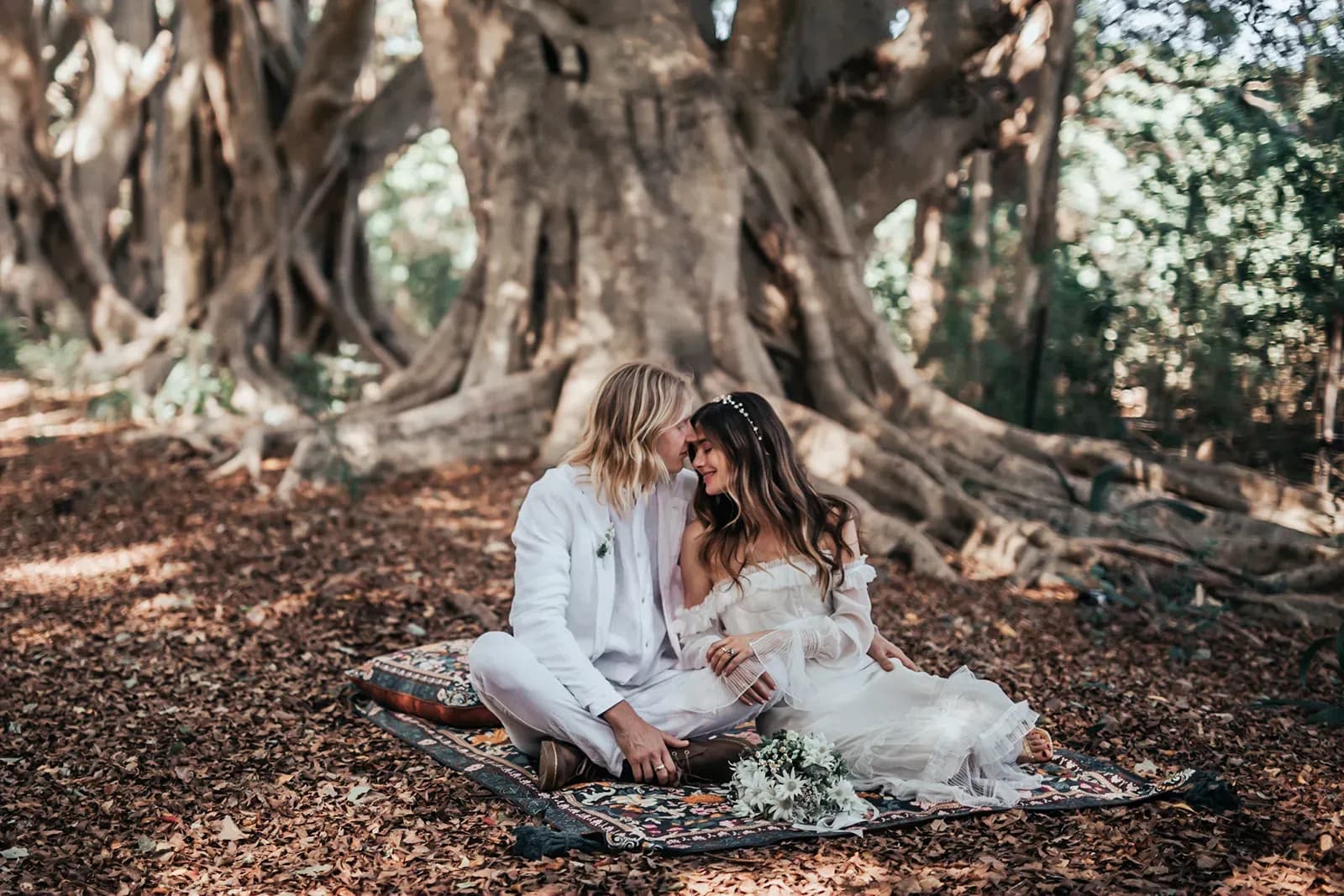 emica_jesse_real_wedding_intimate_couple_close_up_romantic_wedlii_04df984b23