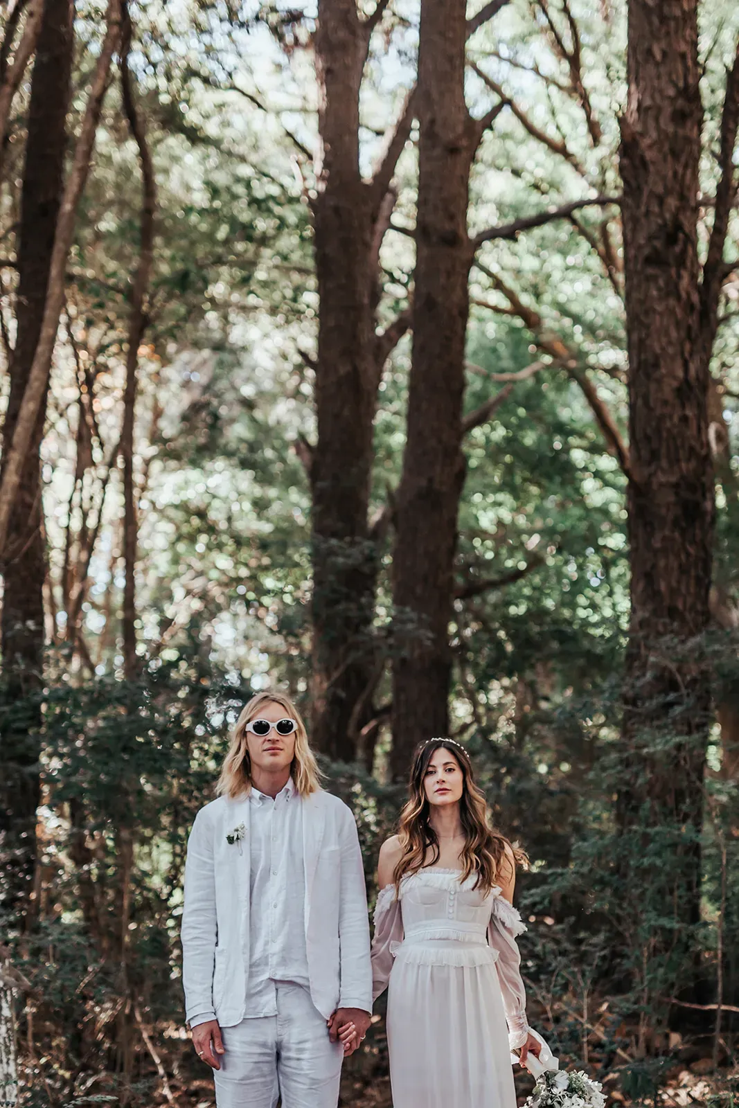 emica_jesse_real_wedding_sunset_silhouette_couple_portrait_wedlii_147900845f