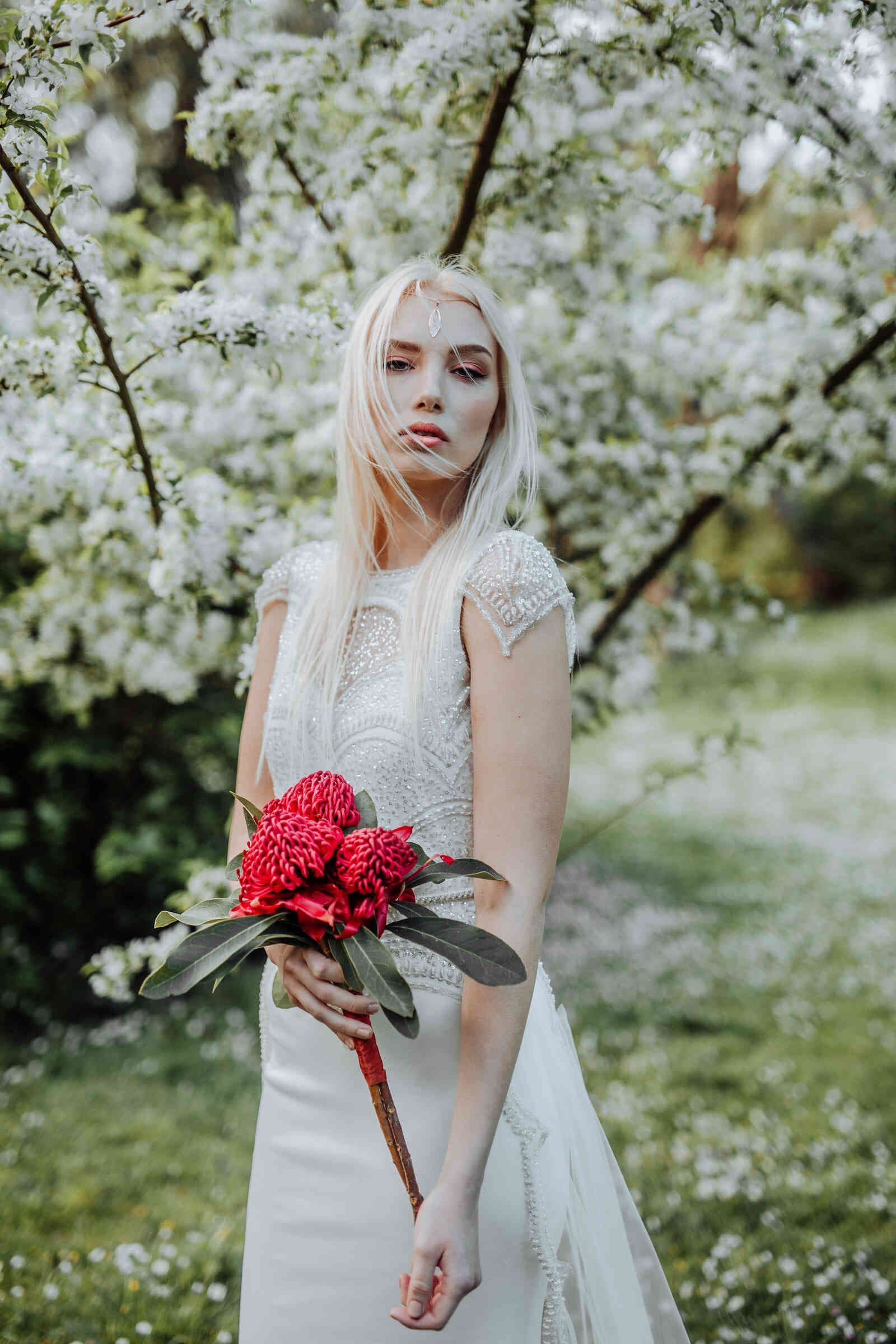 bohemian_bride_waratah_bouquet_full_portrait_8489337075